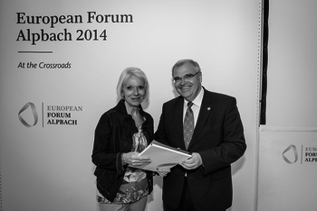 Volksanwältin Brinek und Justizminister Brandstetter beim Europäischen Forum Alpbach (copyright: Philipp Naderer)