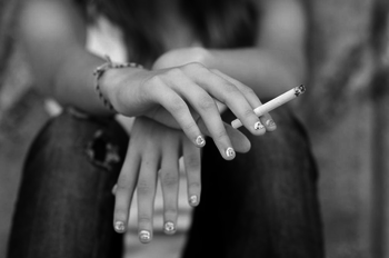 jugend-rauchen-klein