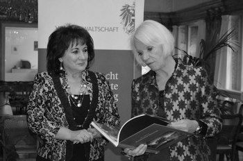 Ombudsfrau Vlasta Nussdurfer und Volksanwältin Gertrude Brinek beim Treffen in Wien