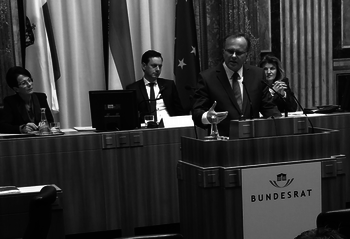 Volksanwalt Kräuter bei der Plenarsitzung im Bundesrat