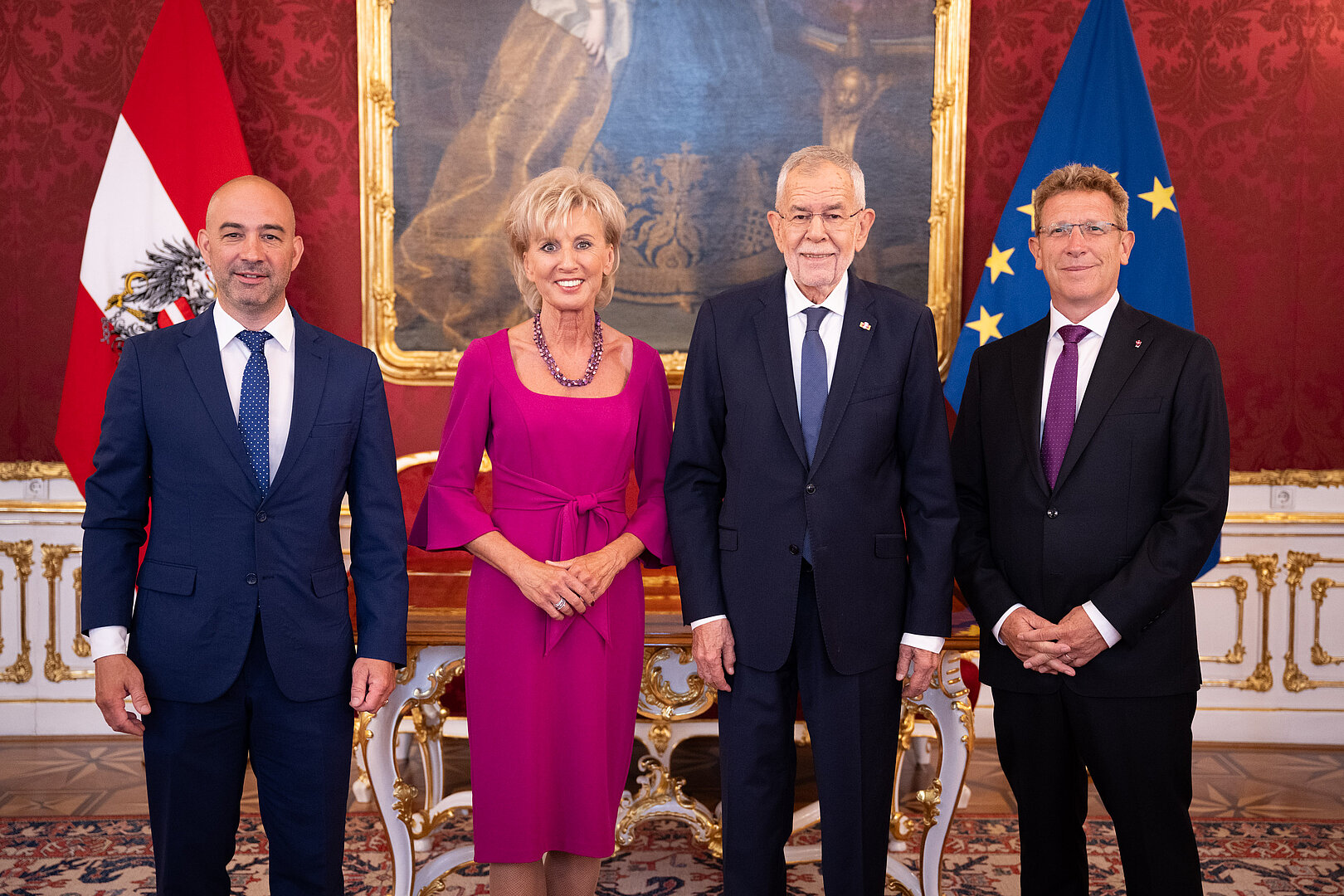 Ombudspersons Schwarz, Luisser and Achitz with Federal President Van der Bellenen