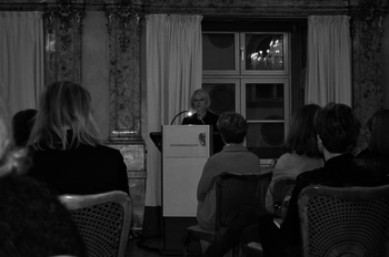 Volksanwältin Gertrude Brinek bei der Eröffnungsrede der Veranstaltung 