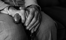Anlässlich des Internationalen Tages der älteren Menschen appelliert Kräuter: Pflege daheim sichern!