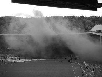 Feuerwerk im Fußballstadion